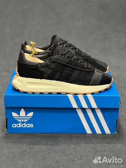 Кроссовки Adidas