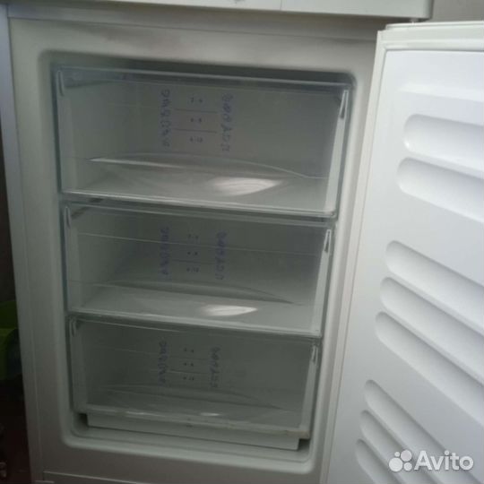 Морозильная камера liebherr SuperFrost