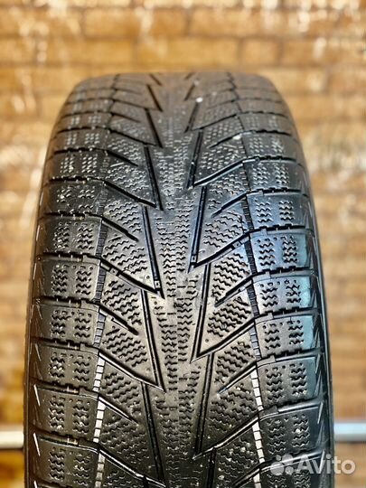 Hankook Winter I'Cept iZ 2 W616 205/55 R16 94T