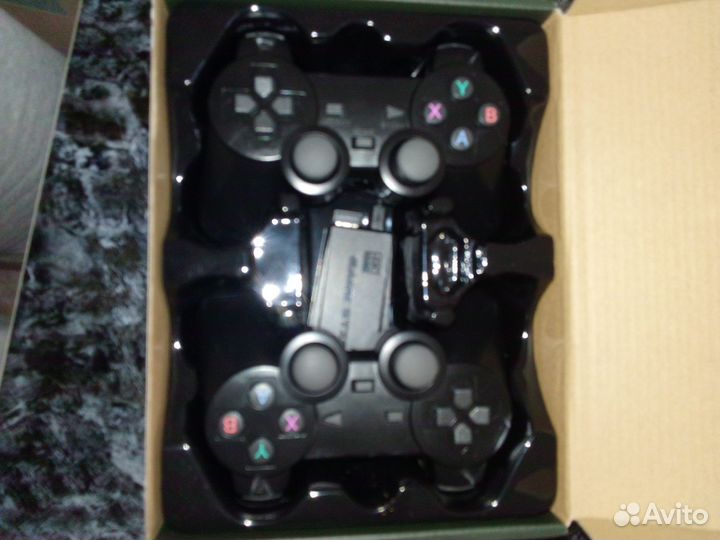 Игровая консоль