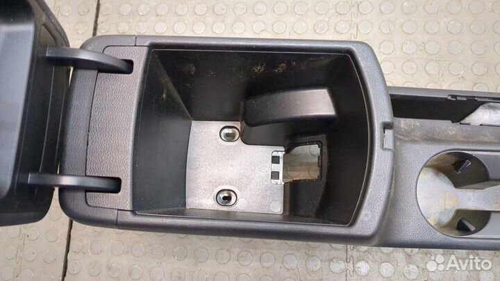 Консоль салона киа Soul 2019