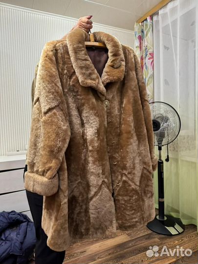 Шуба женская натуральная мутон