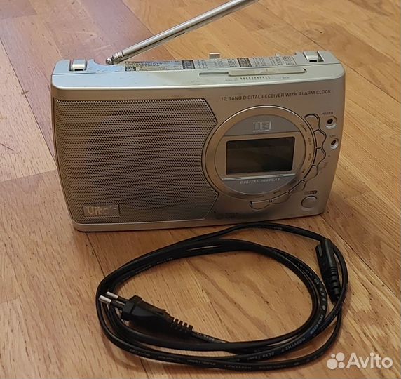 Радиоприемник Vitek VT-3585