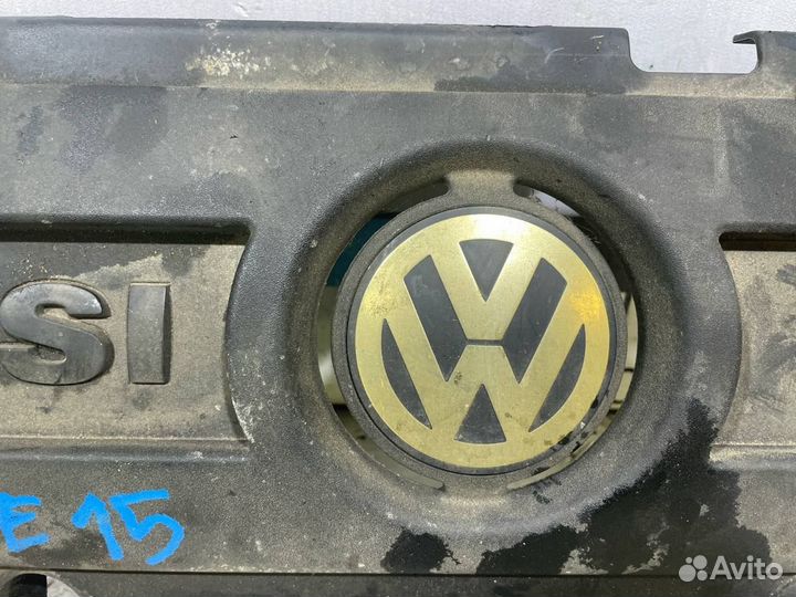 Б/У Накладка декоративная двигателя VW#002