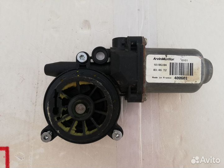 Моторчик стеклоподъемника Ниссан Альмера Н16 левай