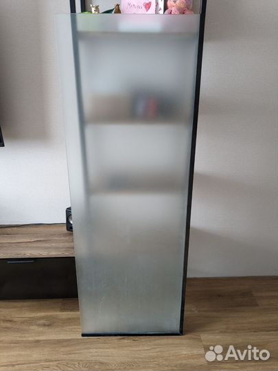 Каленое стекло в рамке