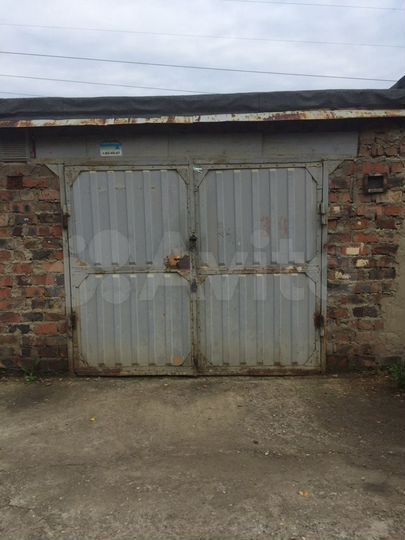 Гараж, > 30 м²