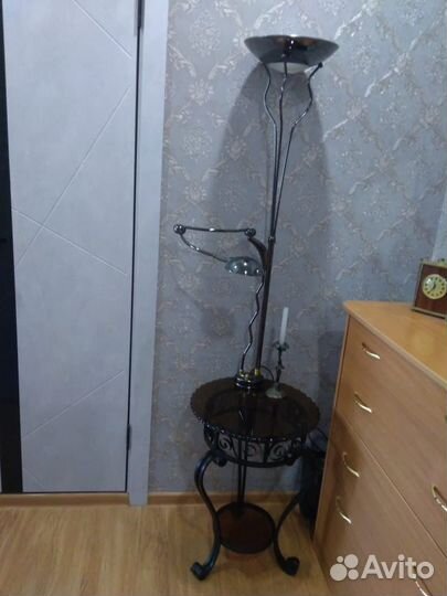 Столик-светильник