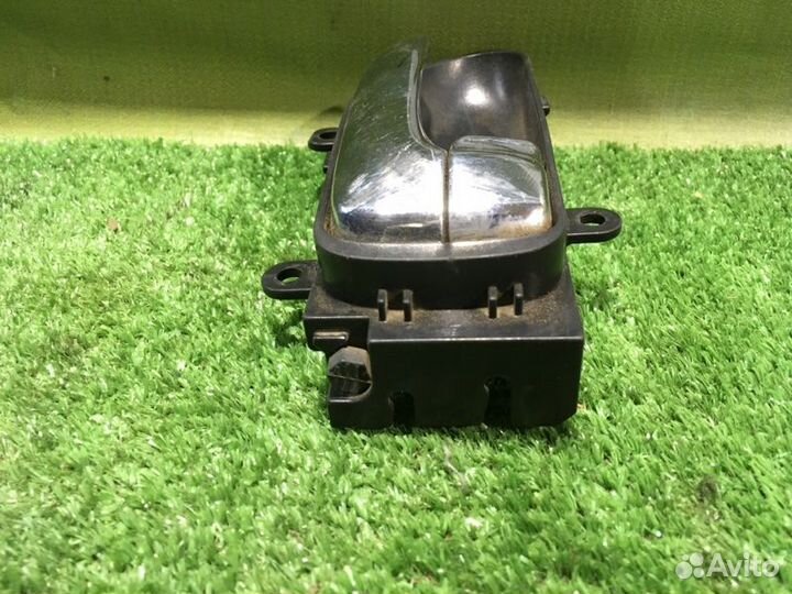 Ручка двери внутренняя правая Infiniti G35 V35