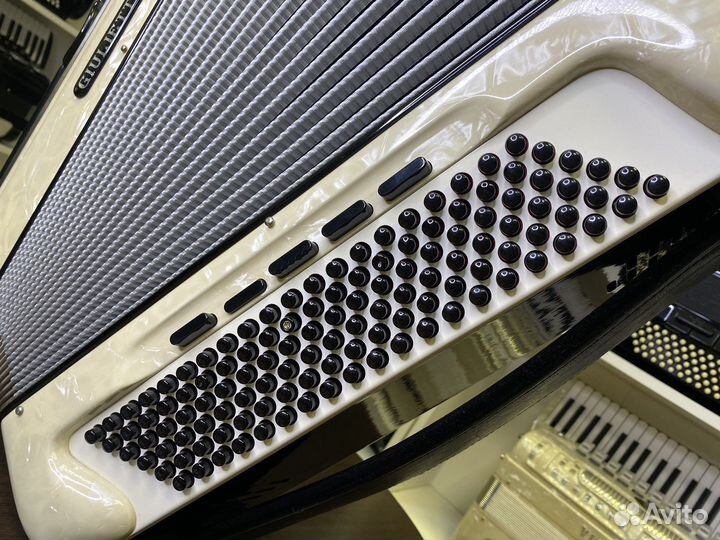 Аккордеон Giulietti F115