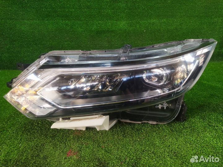 Фара передняя левая Nissan Qashqai 11 2020