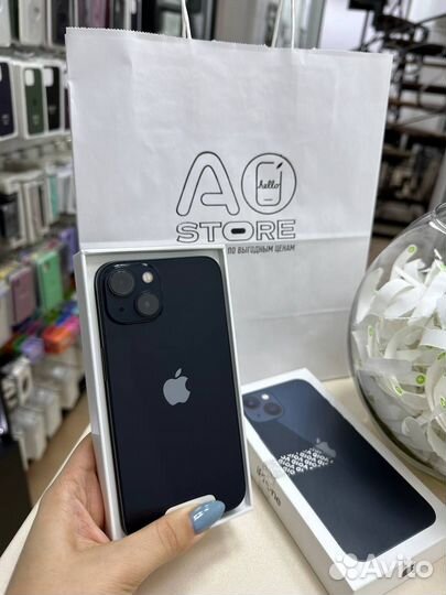 iPhone 13, 128 ГБ