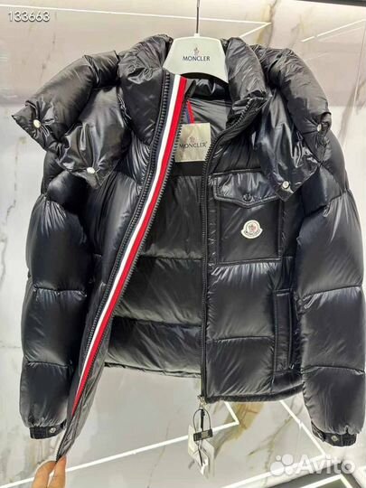 Пуховик moncler