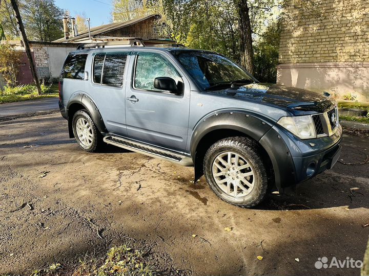 Nissan Pathfinder 2.5 AT, 2007, 279 850 км