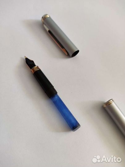 Перьевая ручка Pierre Cardin