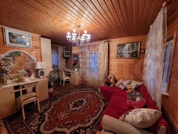 Дом 173 м² на участке 16 сот.