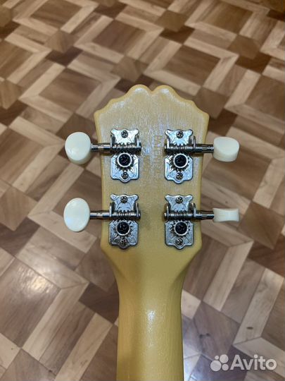 Укулеле сопрано с чехлом