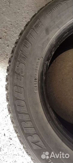 Bridgestone Ice Cruiser 7000 235/65 R17