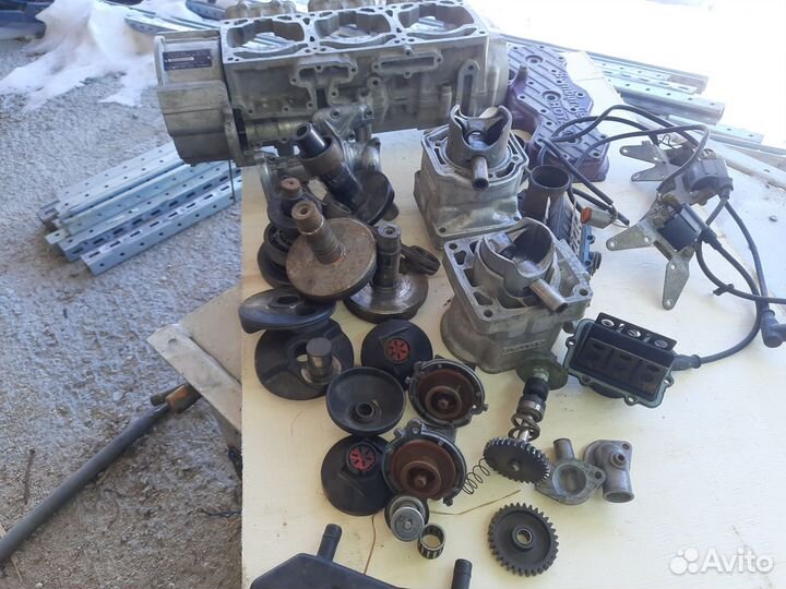 Двигатель по зап.частям BRP700