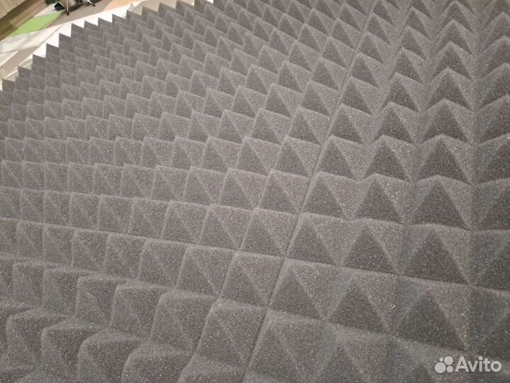 Акустический поролон пирамида 1201005см