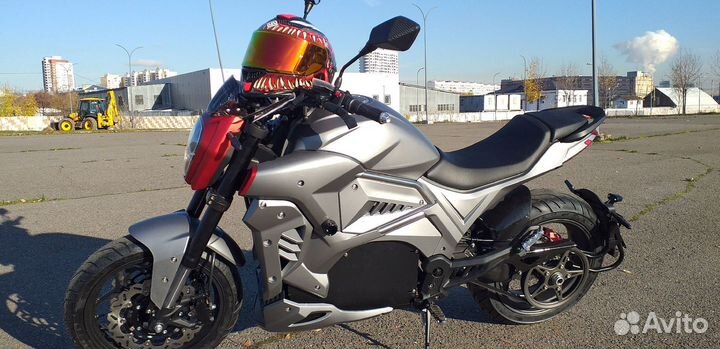 Электромотоцикл Ducati R3