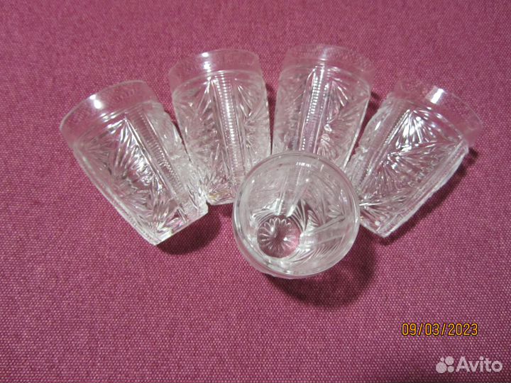 Хрустальные стопки,стаканы и ваза