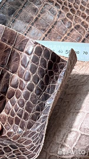 Кожа натуральная под кроко,большой кусок