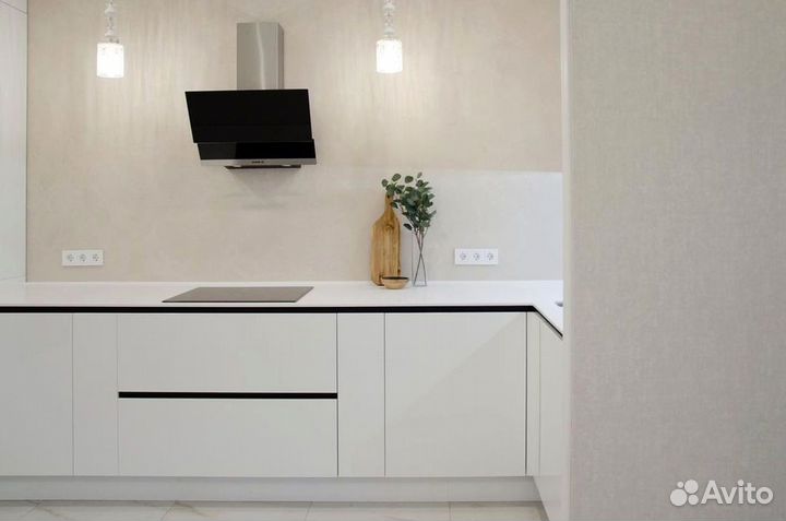 Кухня угловая на заказ.мдф фасады