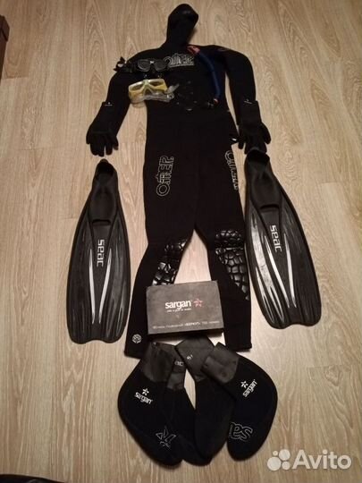 Гидрокостюм