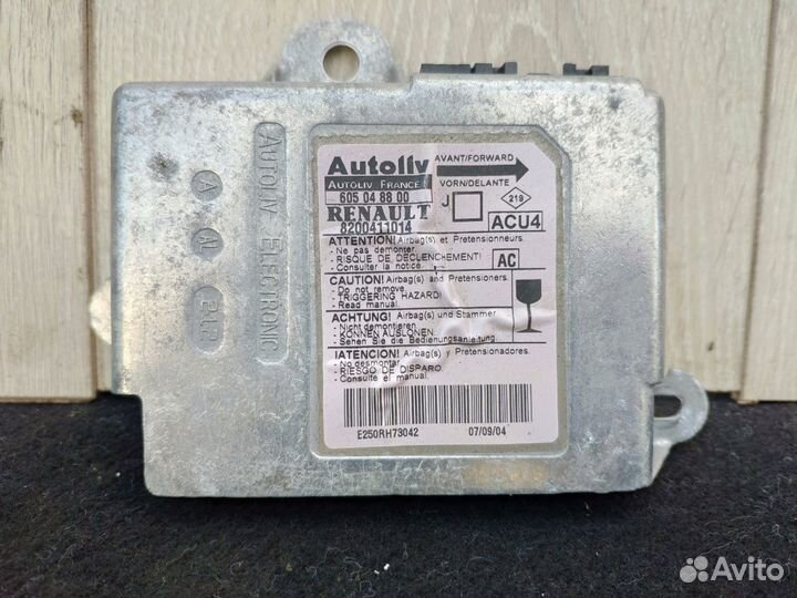 Блок срс Рено Сценик 2 Меган 2