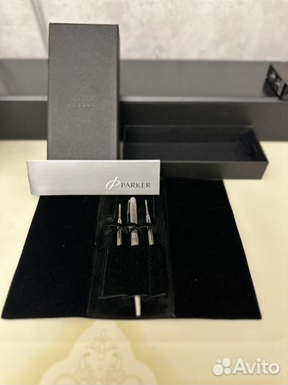 Шариковая ручка parker