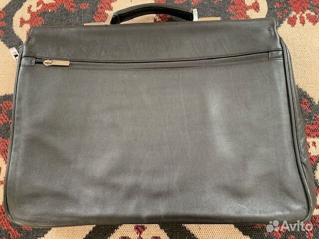 Портфель sumdex для ноутбука и документов