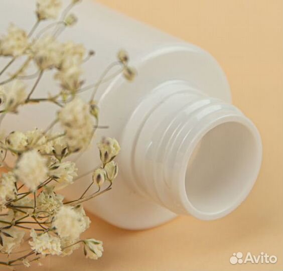 Пластиковые флаконы 24/410 белого цвета