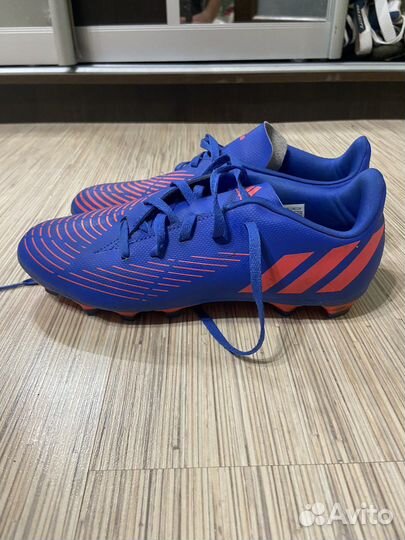 Бутсы adidas predator 38 размер поиграл пару раз