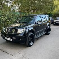 Nissan Pathfinder 4.0 AT, 2008, 220 000 км, с пробегом, цена 1 049 000 руб.