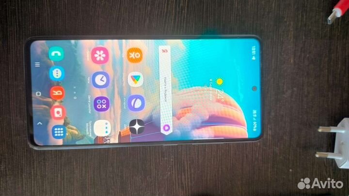 Samsung Galaxy A51, 4/64 ГБ