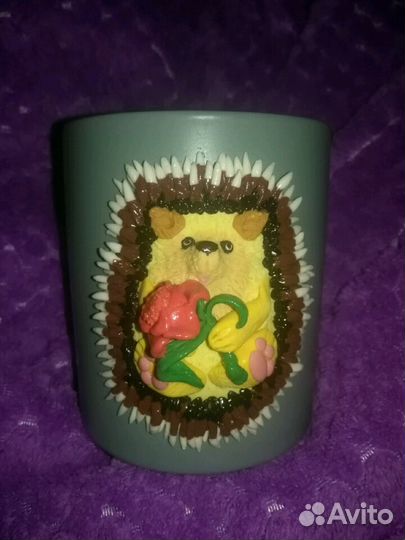 Кружка с декором ручной работы 