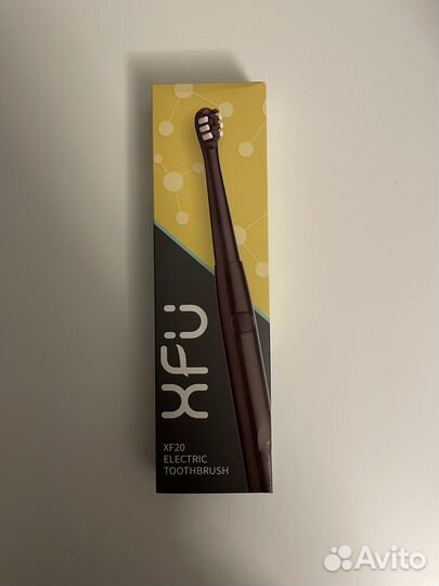 Электрическая зубная щетка новая XF20