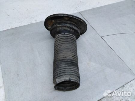 Опора переднего амортизатора 31340606