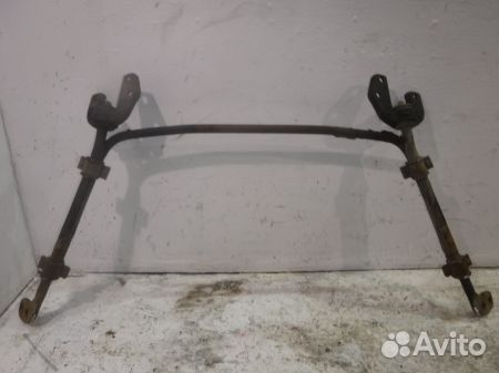 Стабилизатор передний