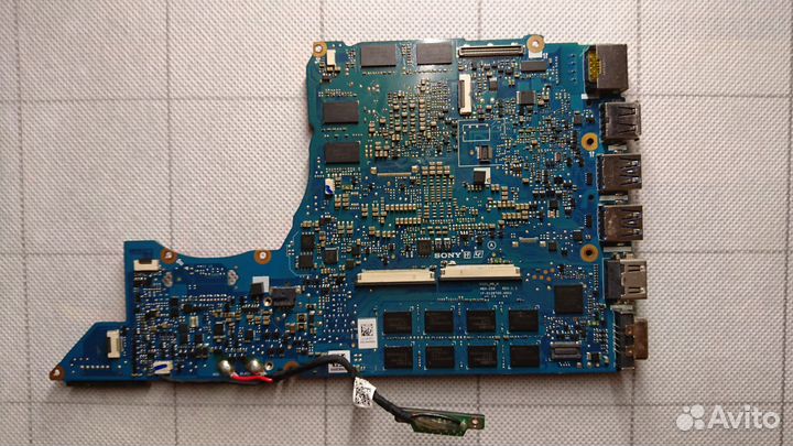 Ноутбук sony vaio svs 13 на запчасти