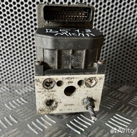 Блок ABS (насос) Volkswagen Passat