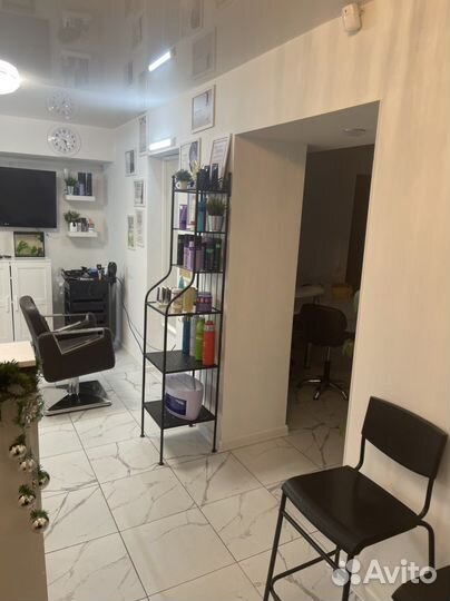 Мастер маникюра и педикюра