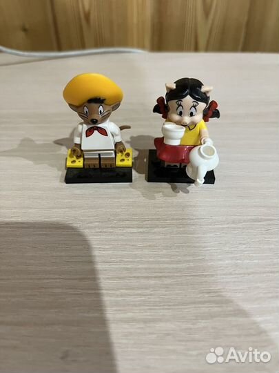 Lego minifigures