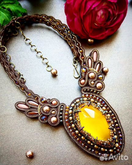 Сутажное колье 