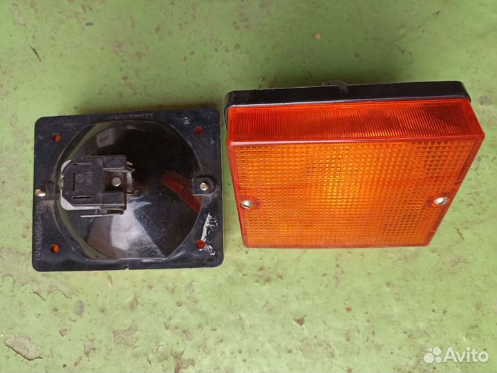 Указатель поворота 2 шт