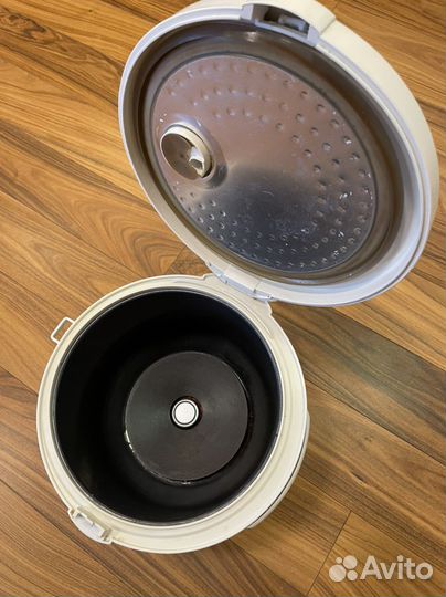 Мультиварка Redmond rmc m30