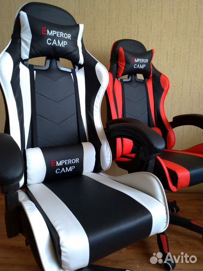 Игровое компьютерное кресло