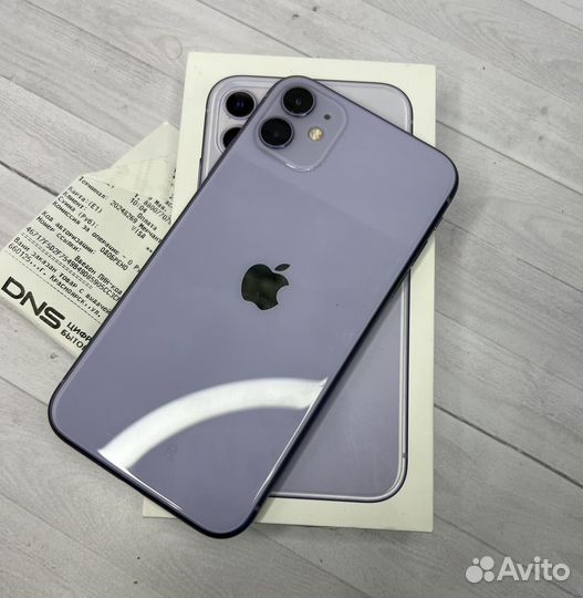 iPhone 11, 64 ГБ
