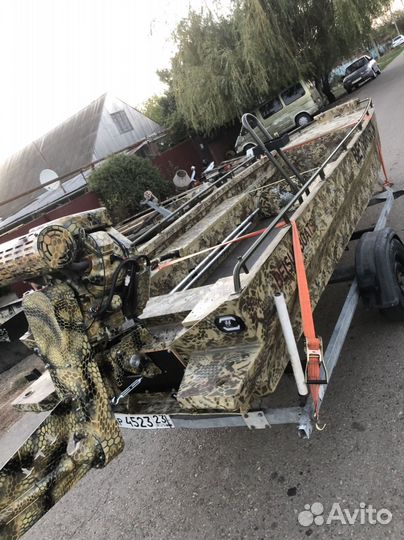 Лодки болотоходы